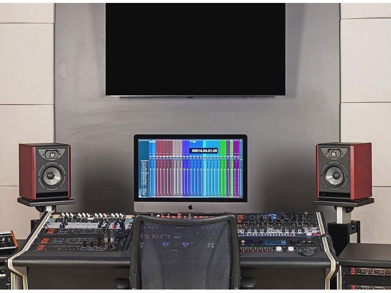 Focal ST6 Solo 6, studijinės monitorinės garso kolonėlės su stiprintuvu (pora)