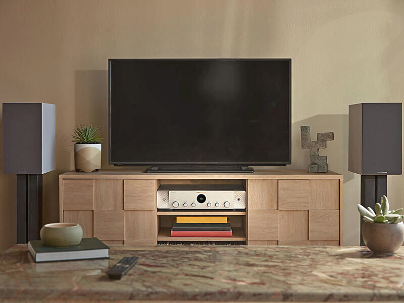 Marantz Stereo 70s Silver-Gold, stereo stiprintuvas su įmontuotu media grotuvu